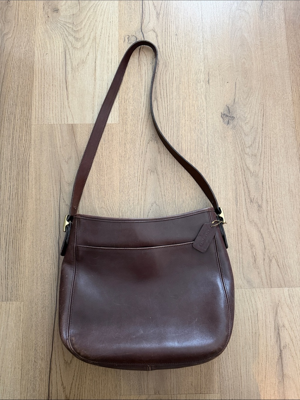 Coach Brown Leather Chelsea Shoulder Bag with Gold Hardware